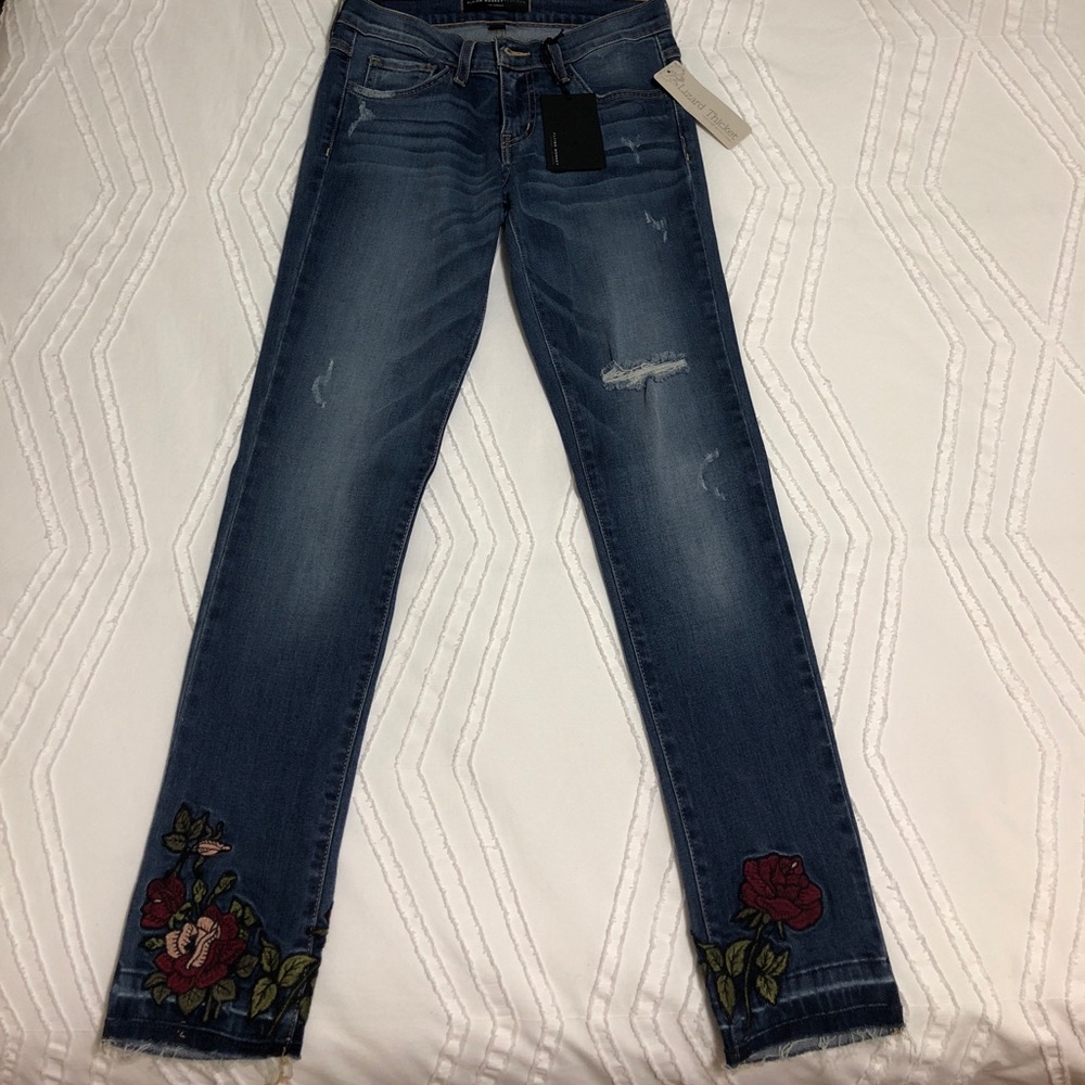 NWT Flying Monkey embroidered jeans